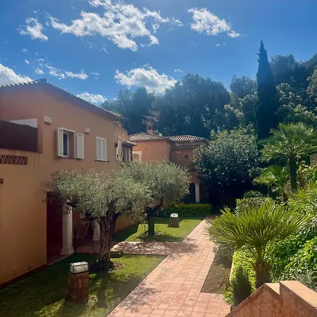 Olivetta Golf Retreat Apartment *