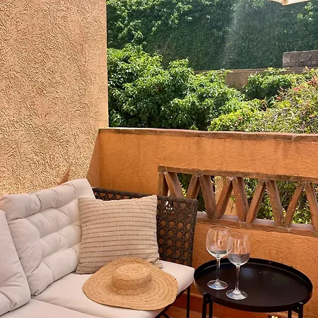 Olivetta Golf Retreat Apartment *