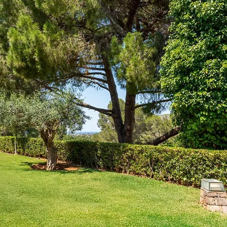 Olivetta Golf Retreat *